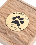 Custom Textured Wood Pet Memorial Plaque – Engraved Brass Disc - Image 3